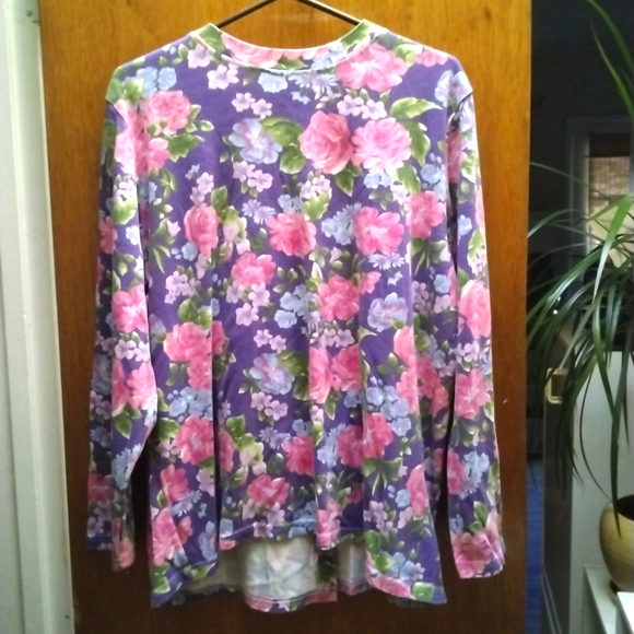 Buck & Buck Printed Wrap Back Top Size XL - Picture 1 of 4